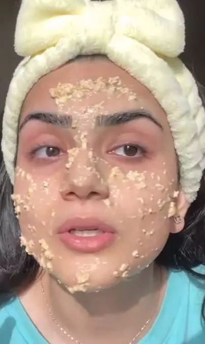 Hempas kotoran pada pori-pori dengan 1 jenis buah-buahan Berbagai sumber Hempas kotoran pada pori-pori dengan 1 jenis buah-buahan Berbagai sumber