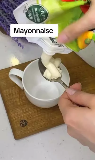 Wajah glowing dan bebas jerawat dengan 1 jenis saus makanan Berbagai sumber