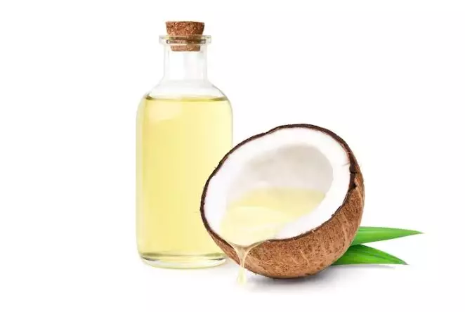 Bikin gigi putih dan napas segar pakai tambahan 1 jenis minyak Berbagai sumber