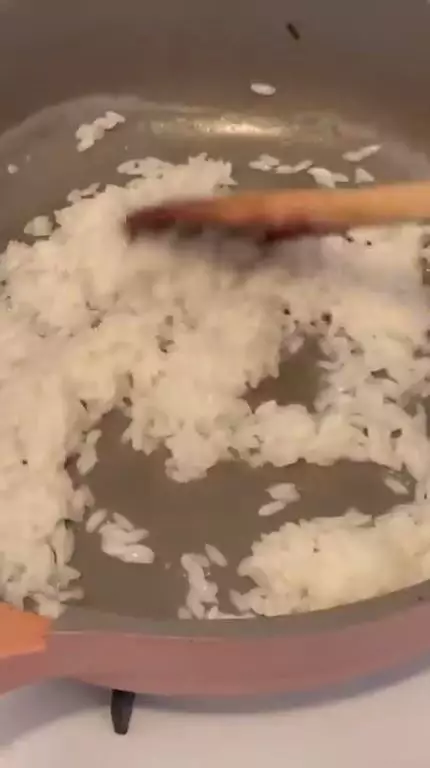 trik memutihkan kulit kusam dan kering berbagai sumber