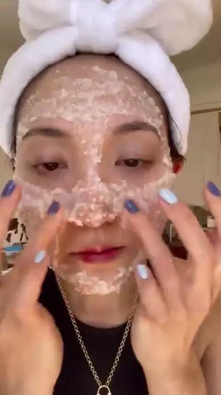 trik memutihkan kulit kusam dan kering berbagai sumber