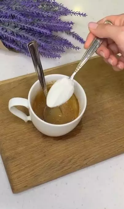 Memutihkan wajah kusam dan penuh keriput dengan 1 tepung Berbagai sumber