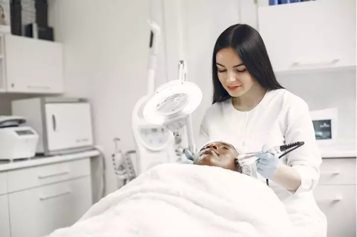 trik Mulan Jameela jaga kecantikan kulit berbagai sumber trik Mulan Jameela jaga kecantikan kulit berbagai sumber