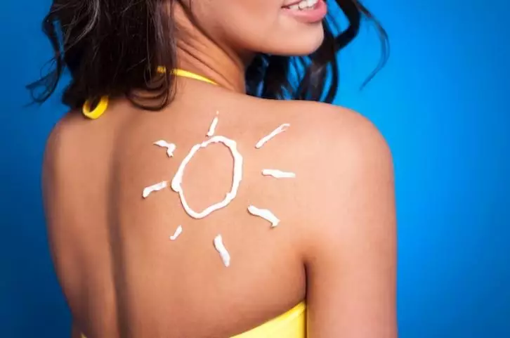 trik Mulan Jameela jaga kecantikan kulit berbagai sumber trik Mulan Jameela jaga kecantikan kulit berbagai sumber