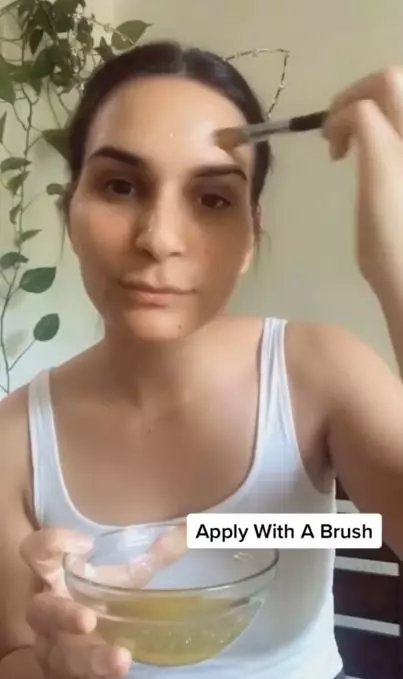 Kurangi minyak wajah dengan 1 jenis protein Berbagai sumber