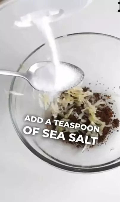 Hilangkan kekuningan pada gigi pakai 3 bahan dapur Berbagai sumber Hilangkan kekuningan pada gigi pakai 3 bahan dapur Berbagai sumber