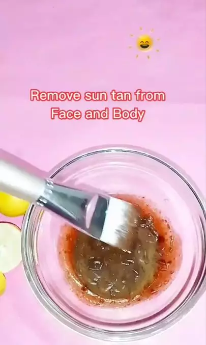 Putihkan tangan belang dan keriput pakai 1 buah-buahan Berbagai sumber