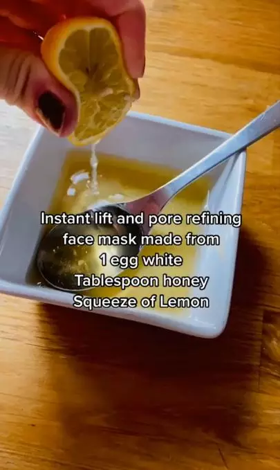 Atasi pori besar pada wajah dengan tambahan 1 buah-buahan Berbagai sumber Atasi pori besar pada wajah dengan tambahan 1 buah-buahan Berbagai sumber