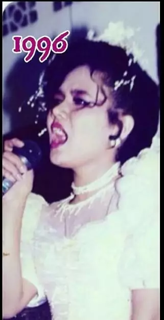 Mulan Jameela semasa remaja © berbagai sumber Mulan Jameela semasa remaja © berbagai sumber