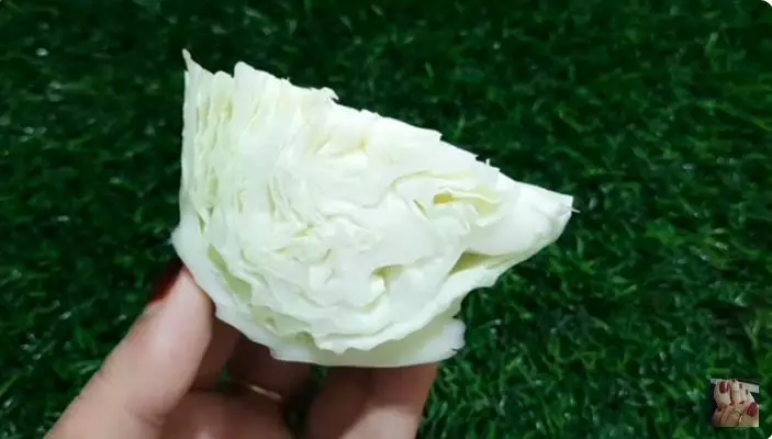 trik kencangkan wajah pakai face toner berbagai sumber