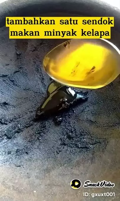 Bikin uban jadi kembali hitam dengan tambahan 1 jenis rempah Berbagai sumber