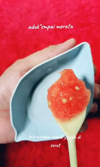 Pudarkan flek hitam akibat penuaan pakai 1 jenis buah-buahan Berbagai sumber