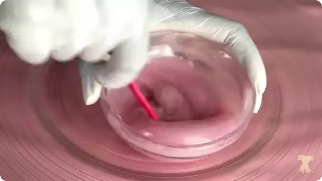 atasi kulit kering pakai pelembap berbagai sumber