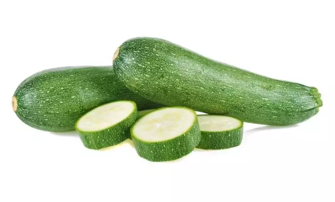 Pudarkan flek hitam wajah dengan tambahan 1 jenis sayuran Berbagai sumber Pudarkan flek hitam wajah dengan tambahan 1 jenis sayuran Berbagai sumber