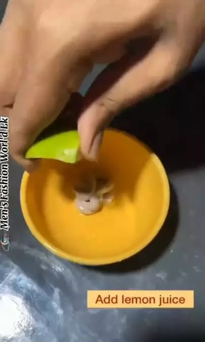 Atasi leher hitam berdaki pakai 1 jenis pembersih gigi Berbagai sumber Atasi leher hitam berdaki pakai 1 jenis pembersih gigi Berbagai sumber