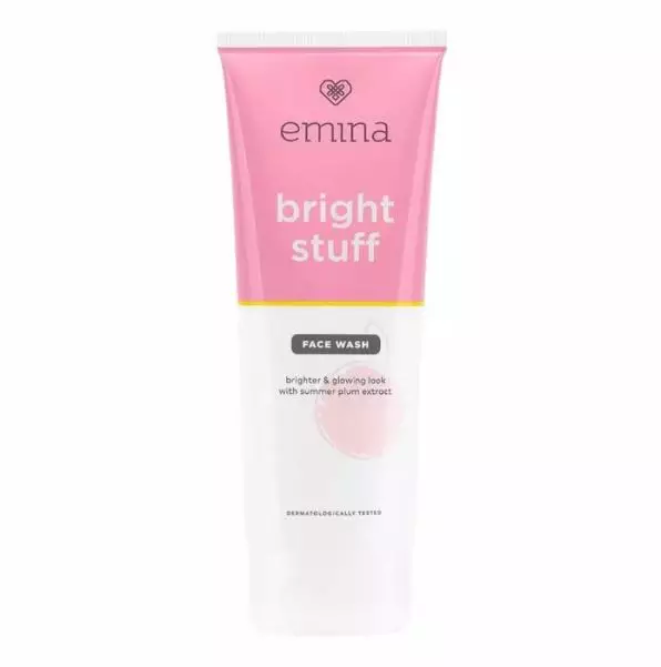 Rekomendasi skincare pemutih wajah lokal di bawah Rp 150 ribu Berbagai sumber