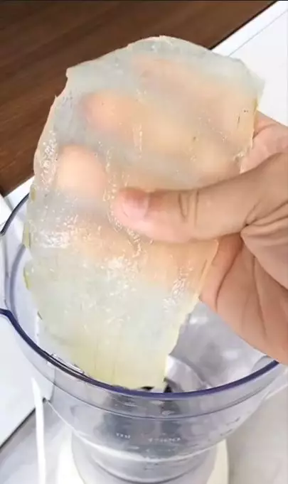 Atasi wajah kusam dan menggelap pakai 1 jenis tanaman herbal Berbagai sumber