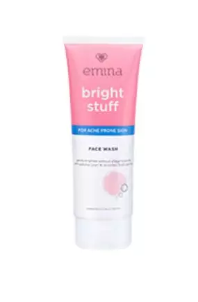 Rekomendasi skincare penghilang bekas jerawat  berbagai sumber