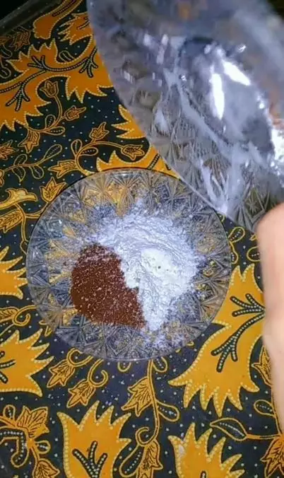 Cerahkan wajah kusam dan penuh flek hitam pakai 1 jenis tepung Berbagai sumber Cerahkan wajah kusam dan penuh flek hitam pakai 1 jenis tepung Berbagai sumber