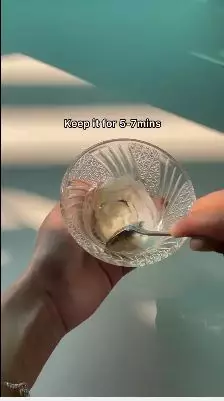 memudarkan kerutan berbagai sumber