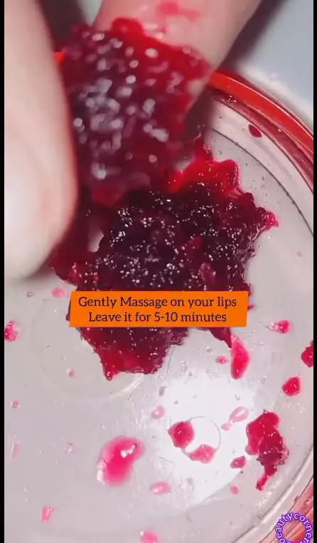 trik memerahkan bibir berbagai sumber