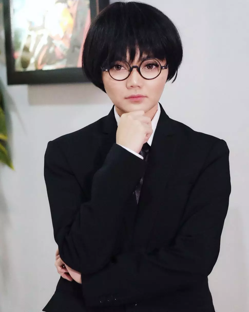 Rina Nose dandan jadi karakter terkenal © Instagram Rina Nose dandan jadi karakter terkenal © Instagram