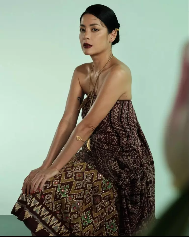 ratu sinetron 90-an makeup tebal © Instagram ratu sinetron 90-an makeup tebal © Instagram