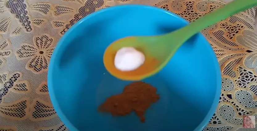 Memutihkan gigi kuning agar lebih bersinar Berbagai sumber Memutihkan gigi kuning agar lebih bersinar Berbagai sumber