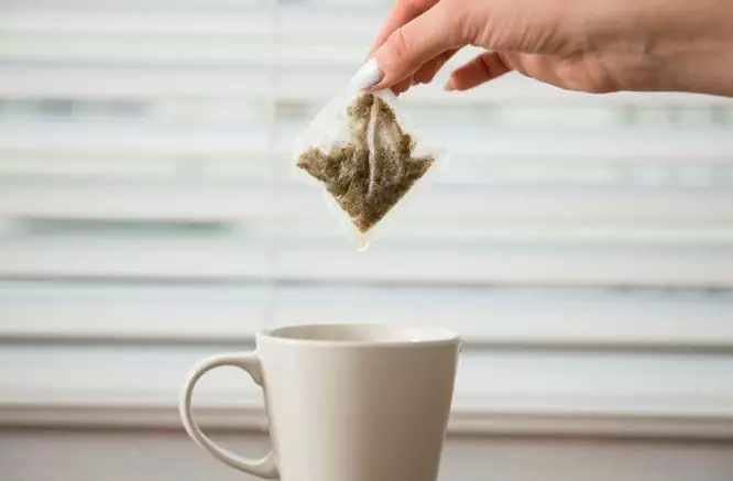 Mencerahkan wajah kusam dan belang Berbagai sumber Mencerahkan wajah kusam dan belang Berbagai sumber