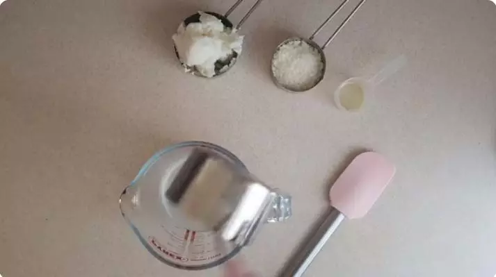 ini cara pudarkan flek hitam dan kerutan berbagai sumber