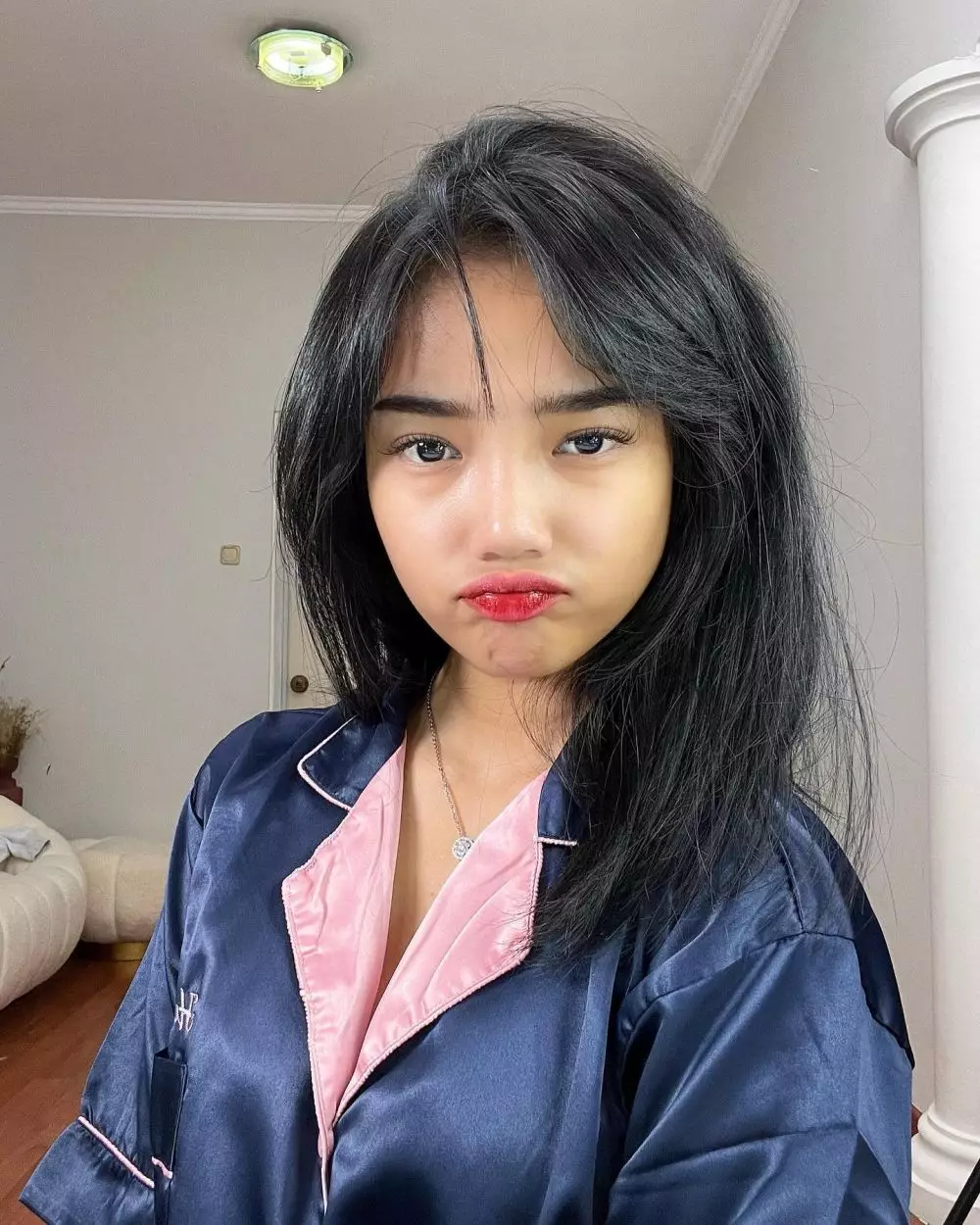 pesona seleb bangun tidur rambut acak acakan © instagram pesona seleb bangun tidur rambut acak acakan © instagram