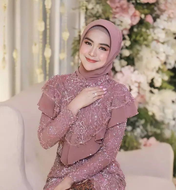 transformasi perubahan wajah ria ricis © instagram transformasi perubahan wajah ria ricis © instagram