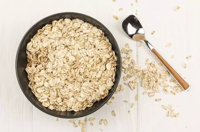 Bersihkan pori wajah tersumbat pakai oatmeal Berbagai sumber Bersihkan pori wajah tersumbat pakai oatmeal Berbagai sumber
