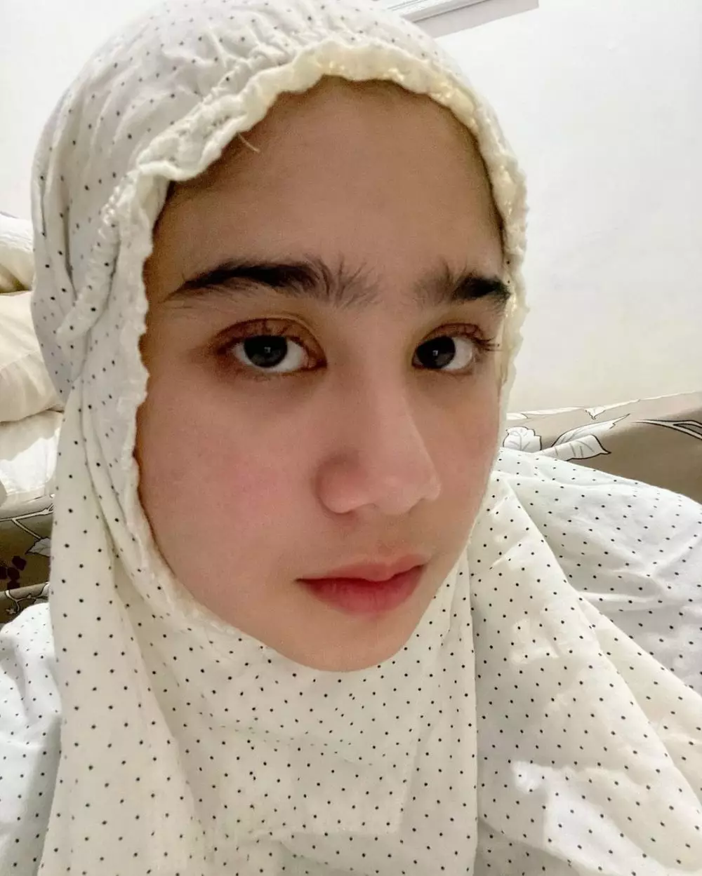 potret penyanyi dengan alis tebal © instagram potret penyanyi dengan alis tebal © instagram