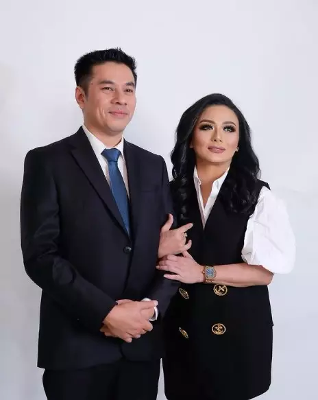 Tamara Geraldine pakai makeup tebal © Instagram Tamara Geraldine pakai makeup tebal © Instagram