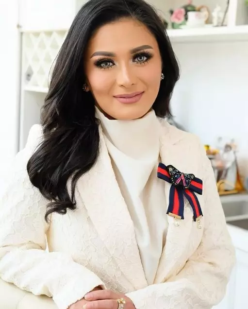 Tamara Geraldine pakai makeup tebal © Instagram Tamara Geraldine pakai makeup tebal © Instagram