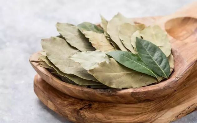 Masker rambut atasi uban prematur Berbagai sumber Masker rambut atasi uban prematur Berbagai sumber