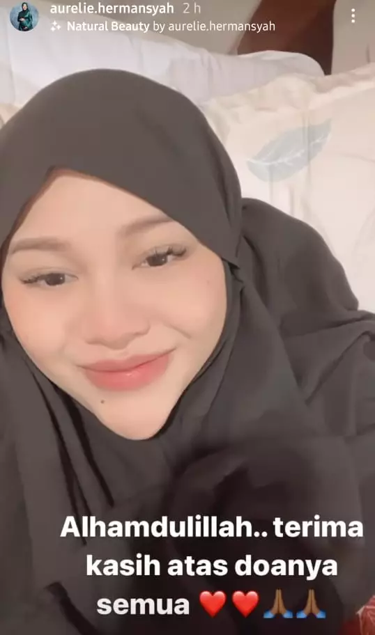 seleb sulam alis tanpa makeup © instagram