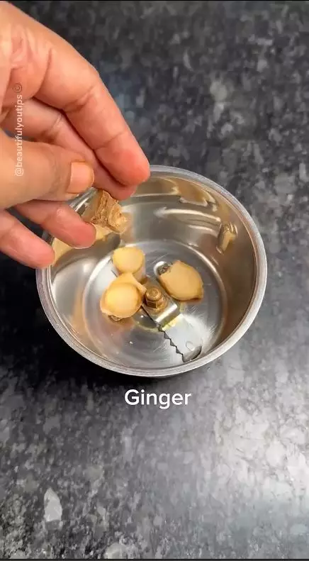 atasi rambut beruban berbagai sumber