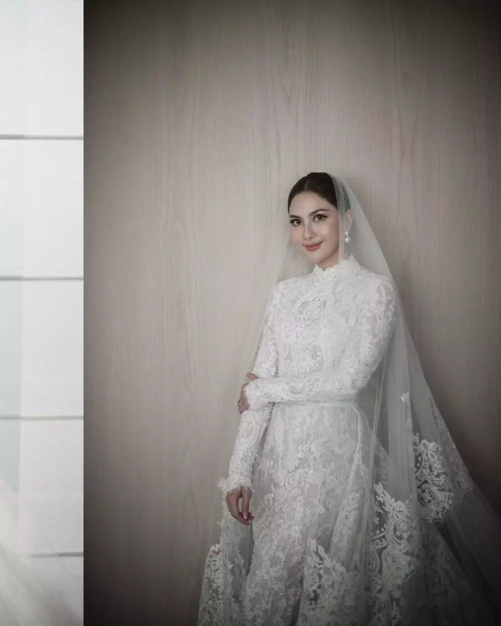 pesona seleb menikah dengan makeup soft glam © berbagai sumber