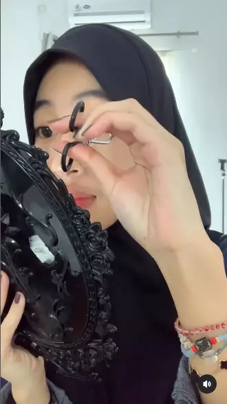 makeup ala Adiba Khanza berbagai sumber makeup ala Adiba Khanza berbagai sumber