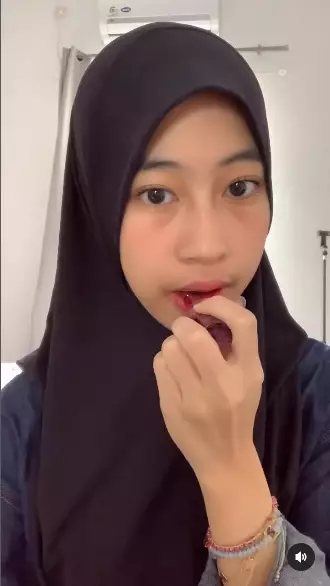 makeup ala Adiba Khanza berbagai sumber makeup ala Adiba Khanza berbagai sumber