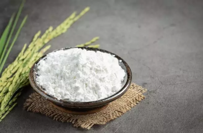 Bikin wajah glowing pakai masker dari 1 jenis tepung Berbagai sumber