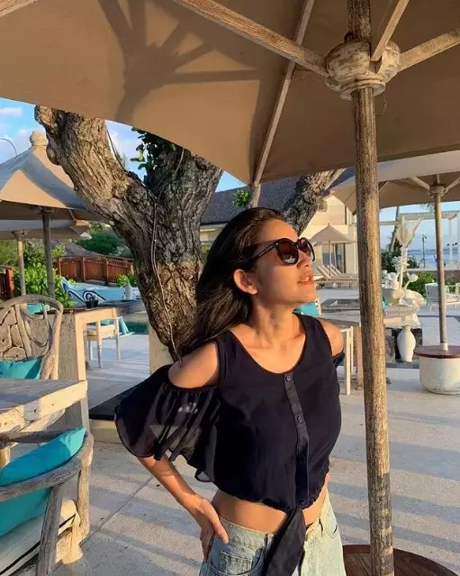 Risma Nilawati tampil modis © Instagram