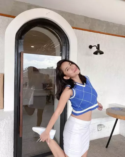 Risma Nilawati tampil modis © Instagram