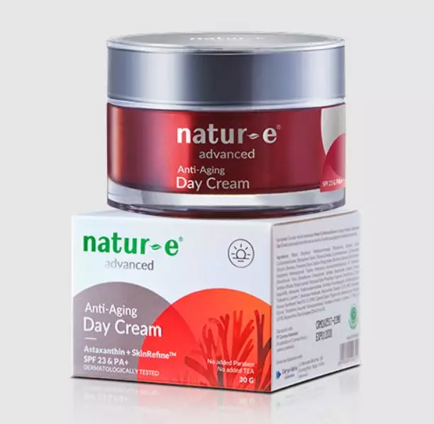 Rekomendasi skincare lokal untuk usia 40 tahun Berbagai sumber Rekomendasi skincare lokal untuk usia 40 tahun Berbagai sumber