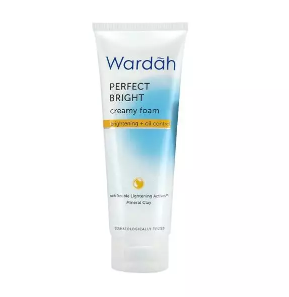 Skincare untuk kulit yang susah putih merek lokal Berbagai sumber