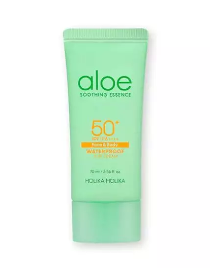 Skincare yang mengandung retinol dan niacinamide  berbagai sumber