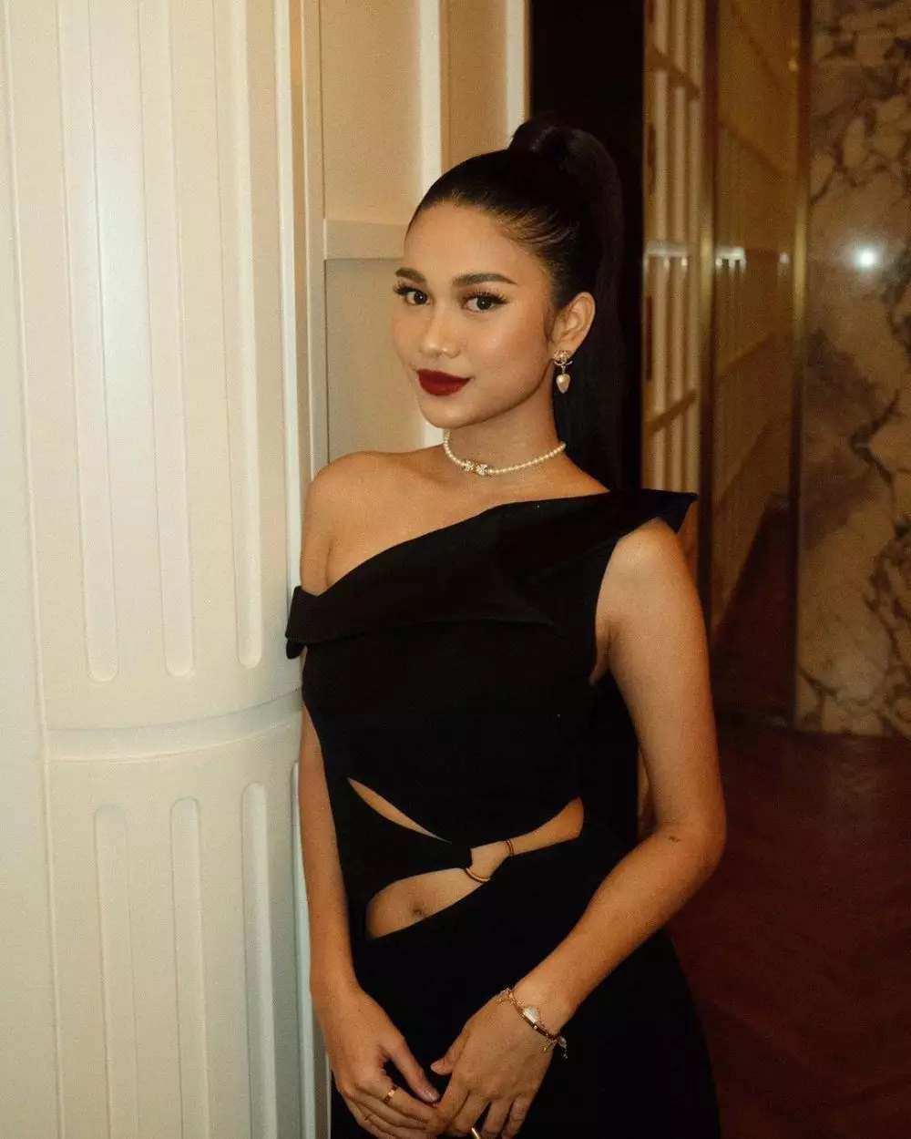 potret zize dengan makeup bold pangling © instagram potret zize dengan makeup bold pangling © instagram