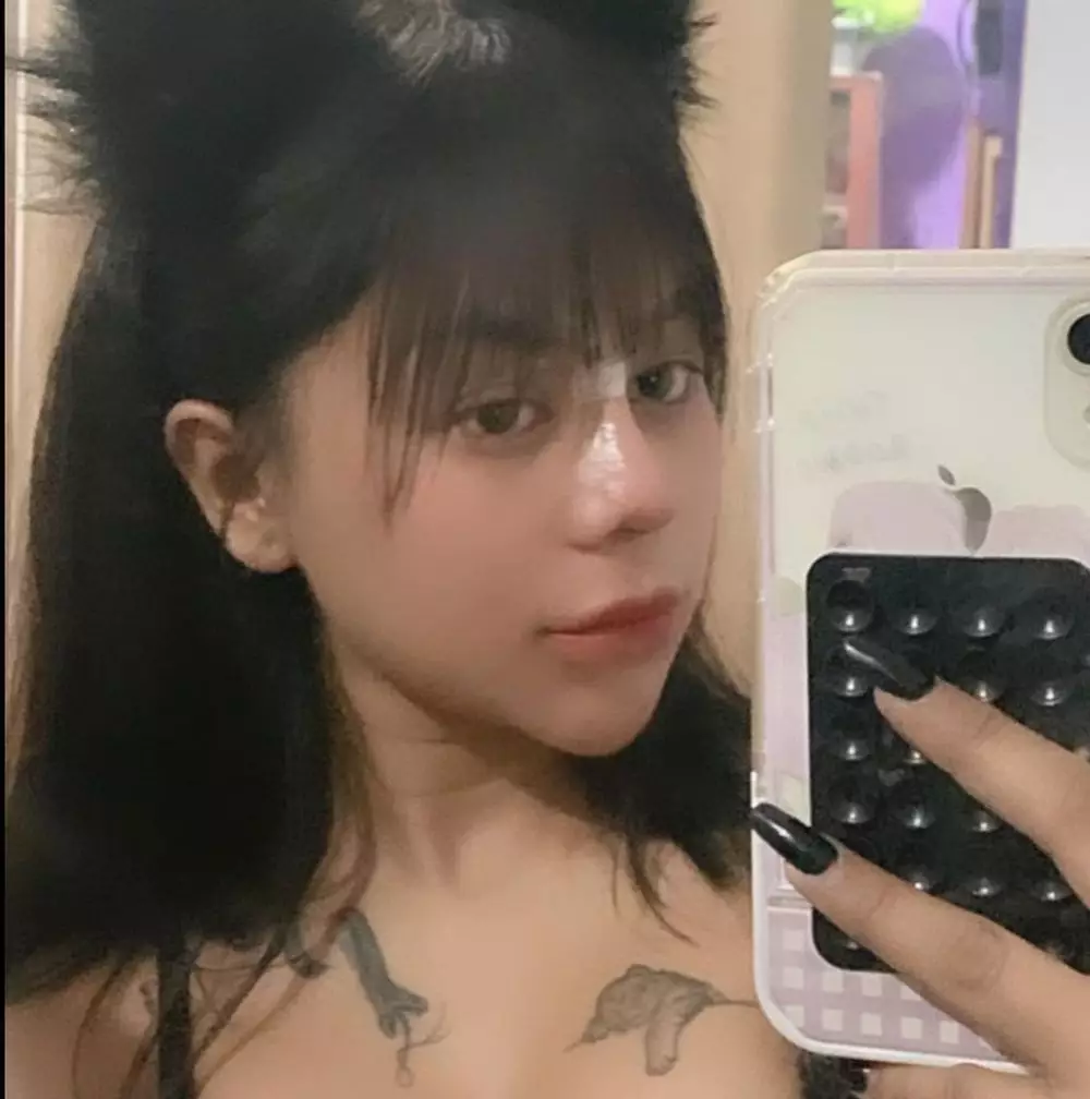 Potret terbaru Cimoy Montok usai oplas hidung © 2023 brilio.net